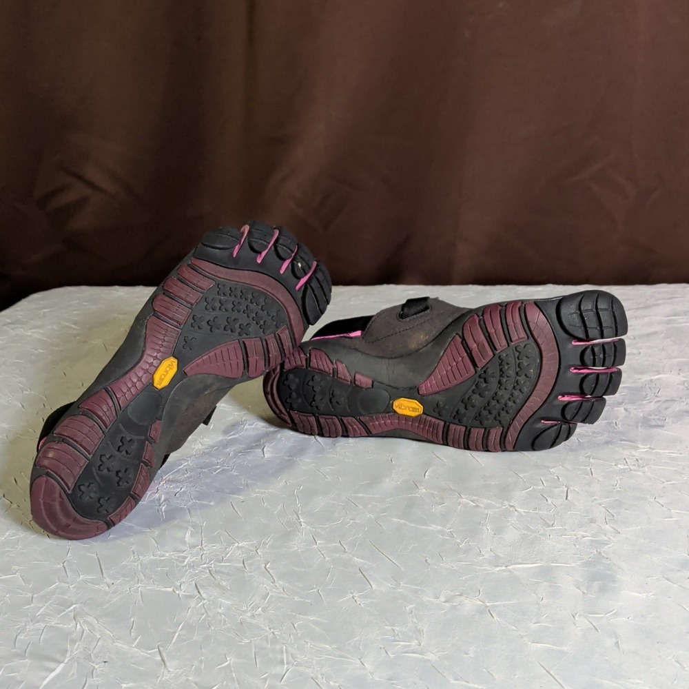 Vibram FiveFingers TrekSport Barefoot Shoes Womens Size 9.5 EU 40 Pink Black - Picture 6 of 7